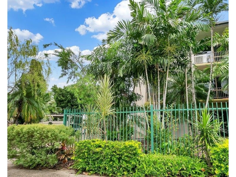 1/49-5 Digger Street, Cairns North QLD 4870