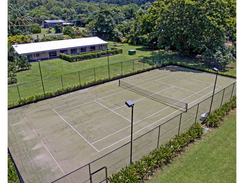 21-23 Ellison Street, Clifton Beach QLD 4879