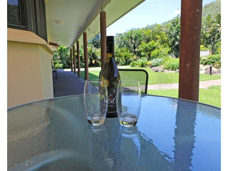 21-23 Ellison Street, Clifton Beach QLD 4879
