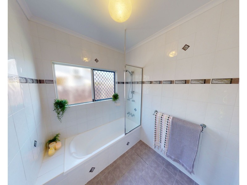 7 Bellbush Close, Mount Sheridan QLD 4868
