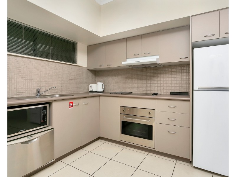 75a/3-11 Water Street, Cairns City QLD 4870