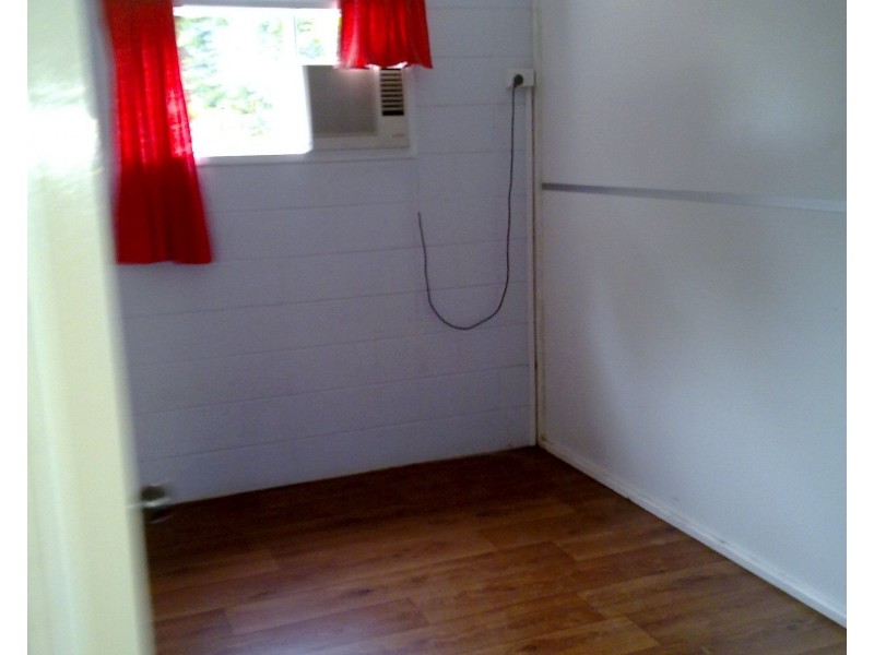 10-12 Lumley Street, Parramatta Park QLD 4870