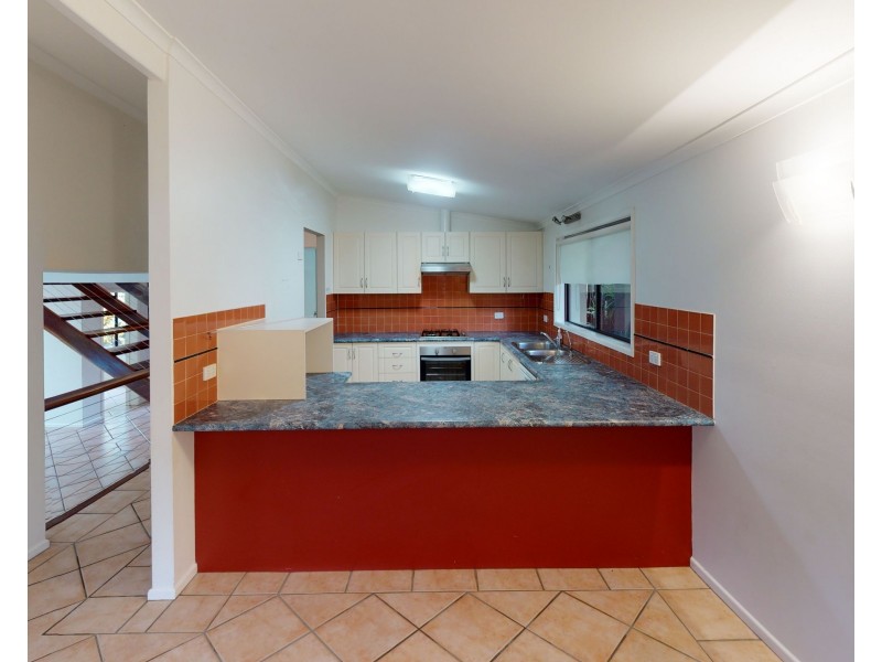 2 Bena Street, Smithfield QLD 4878