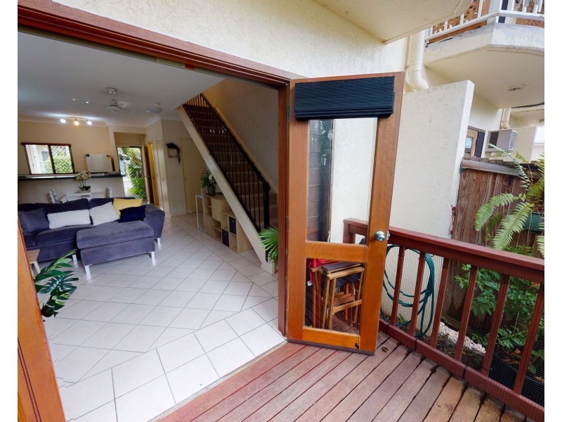 7/24 Oliva Street, Palm Cove QLD 4879