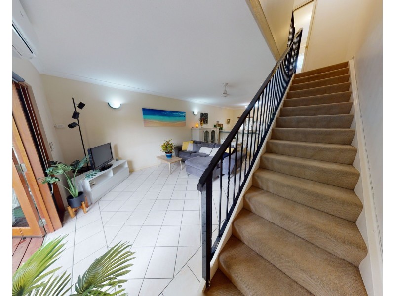 7/24 Oliva Street, Palm Cove QLD 4879
