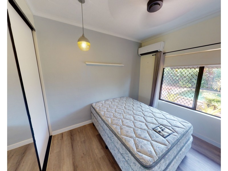 3/163 Buchan Street, Westcourt QLD 4870