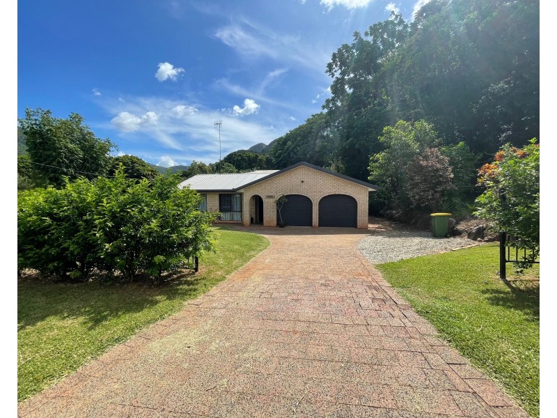 21B Jade Crescent, Caravonica QLD 4878