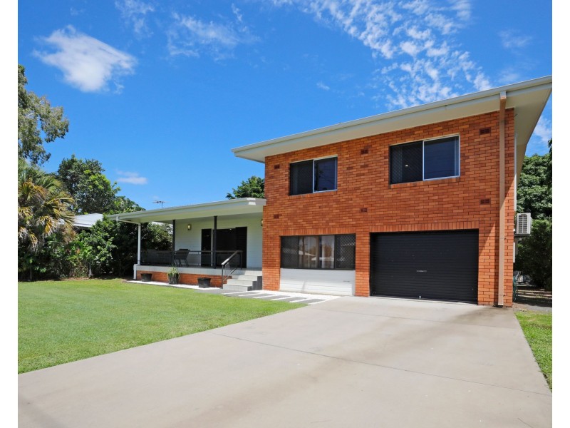 193-195 McCormack Street, Manunda QLD 4870