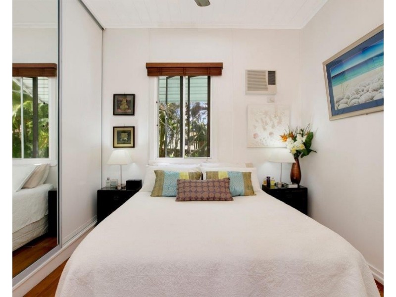 153 Arlington Esplanade, Clifton Beach QLD 4879