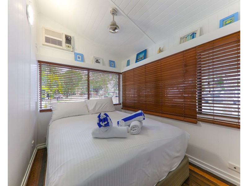 153 Arlington Esplanade, Clifton Beach QLD 4879