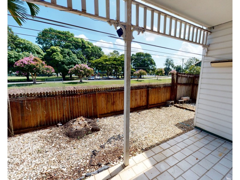 2/9 Varese Street, Woree QLD 4868