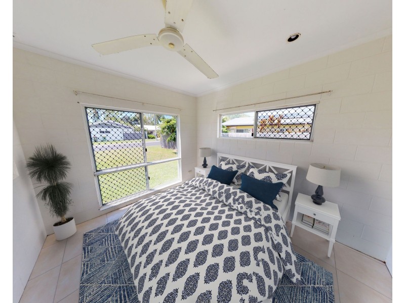 13 Limpet Close, Trinity Beach QLD 4879