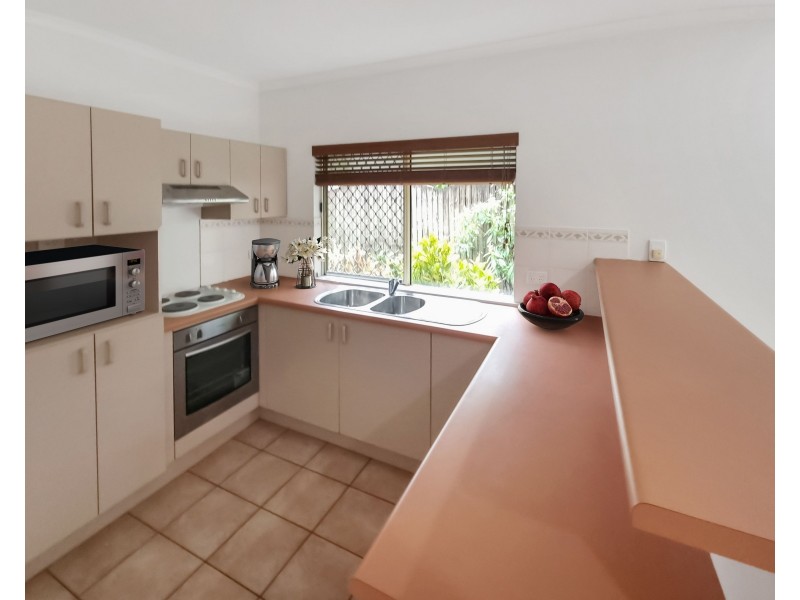 8/7 Lavis Road, Freshwater QLD 4870