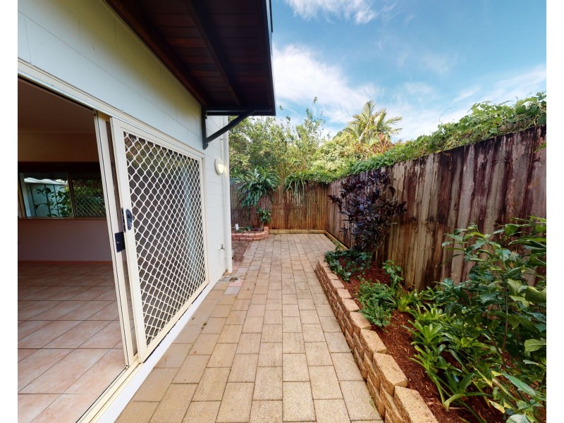 8/7 Lavis Road, Freshwater QLD 4870