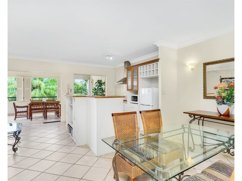 519/2-10 Greenslopes Street, Cairns North QLD 4870