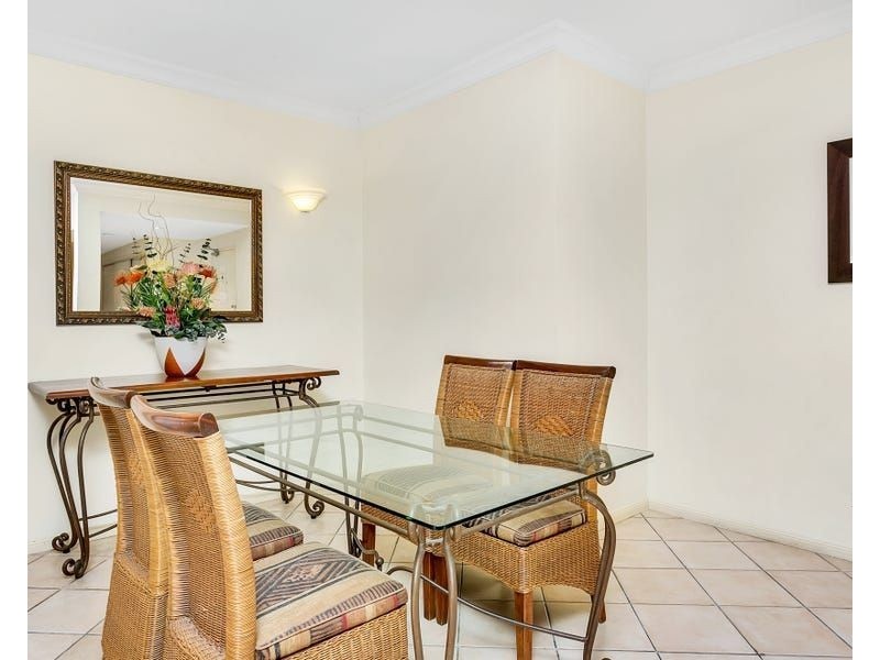 519/2-10 Greenslopes Street, Cairns North QLD 4870