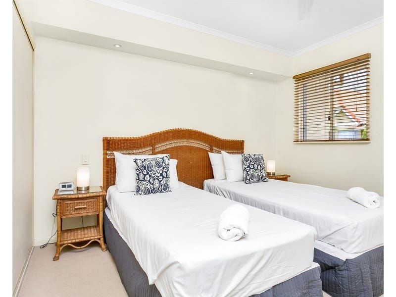 519/2-10 Greenslopes Street, Cairns North QLD 4870