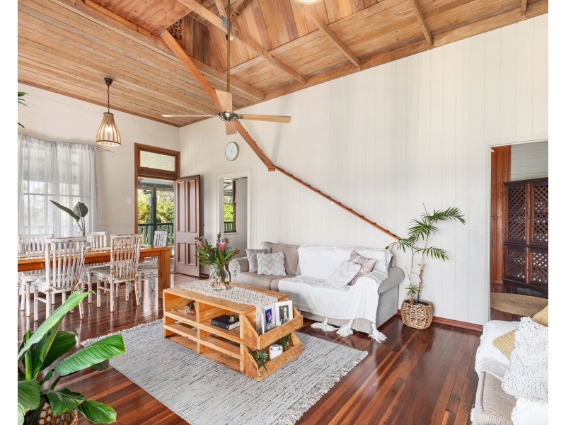 48 Swan Drive, Booral QLD 4655
