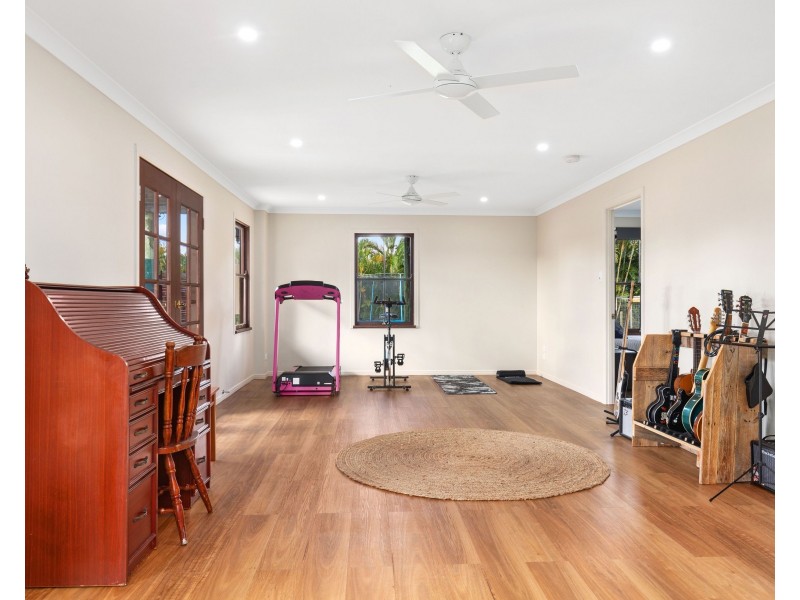 48 Swan Drive, Booral QLD 4655