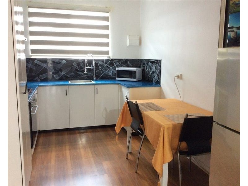 2/87-91 Earl Street, Westcourt QLD 4870