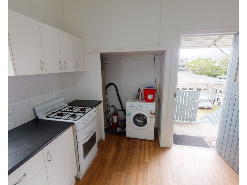 3/10 Water Street, Cairns City QLD 4870