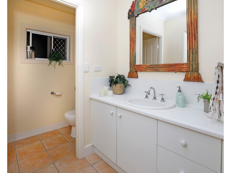 13 Bramble Street, Clifton Beach QLD 4879