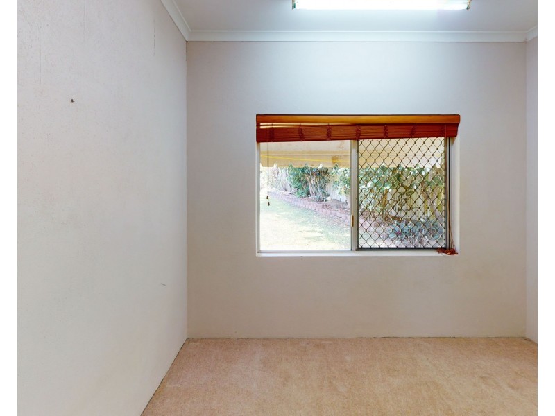 15 Garland Close, Kanimbla QLD 4870