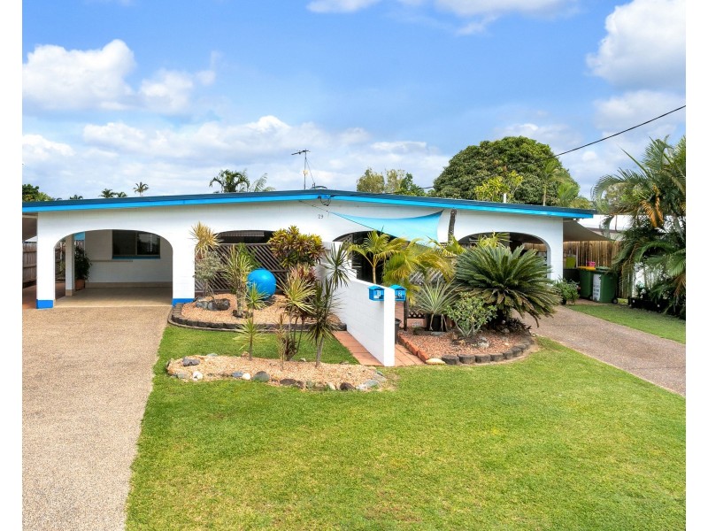 29 Wattle Street, Yorkeys Knob QLD 4878
