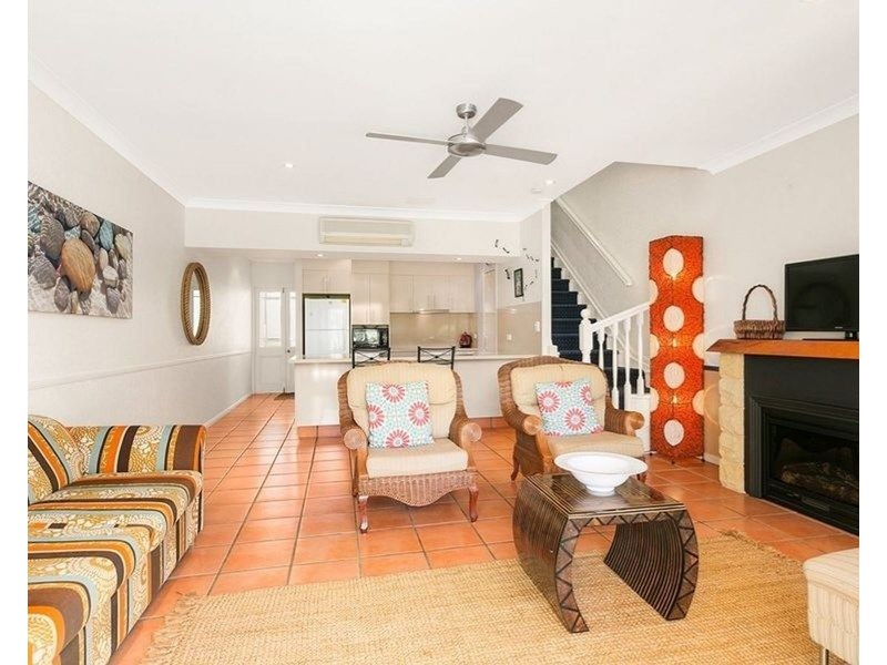 30/12-20 Palm Street, Tinaroo QLD 4872