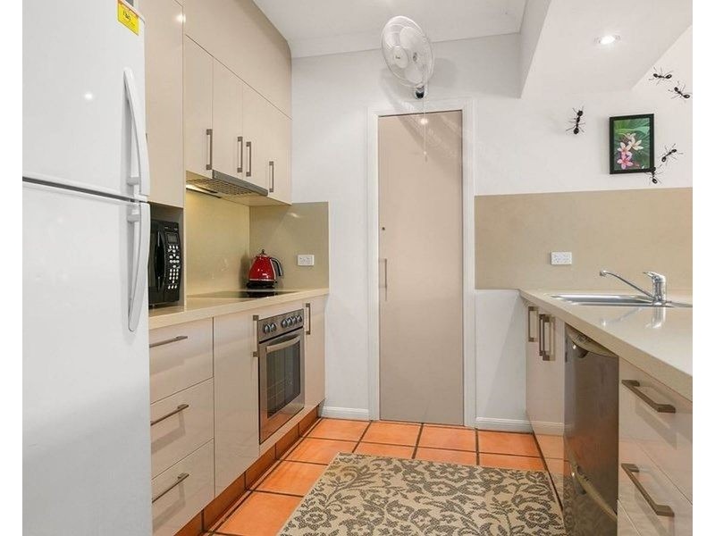 30/12-20 Palm Street, Tinaroo QLD 4872