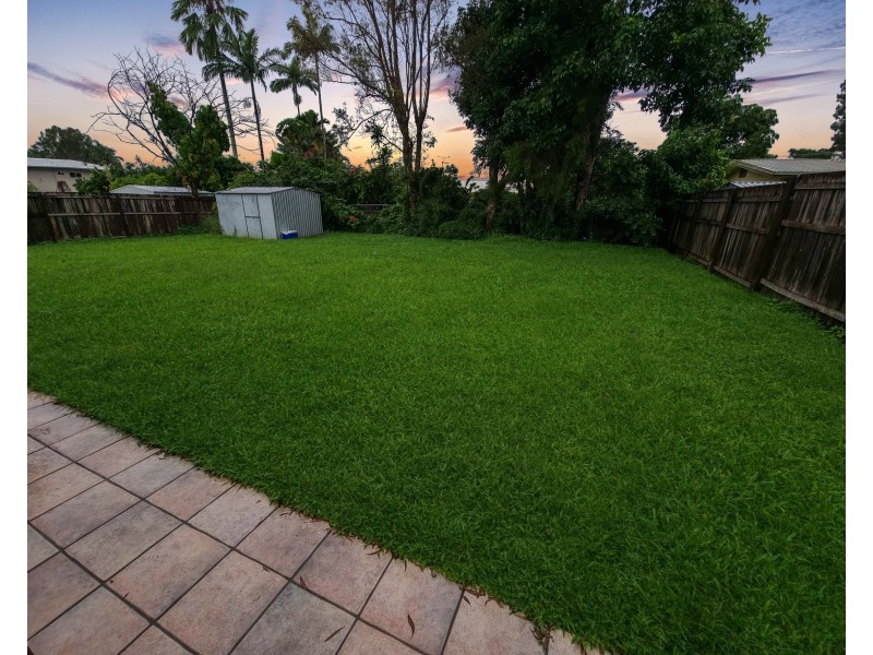 7 Victory Close, Edmonton QLD 4869