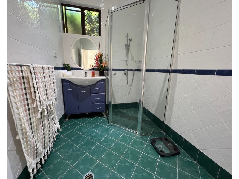 63 Terebra Street, Palm Cove QLD 4879