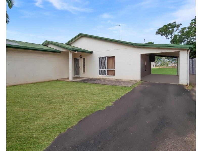 1 Carpenter Close, Edmonton QLD 4869