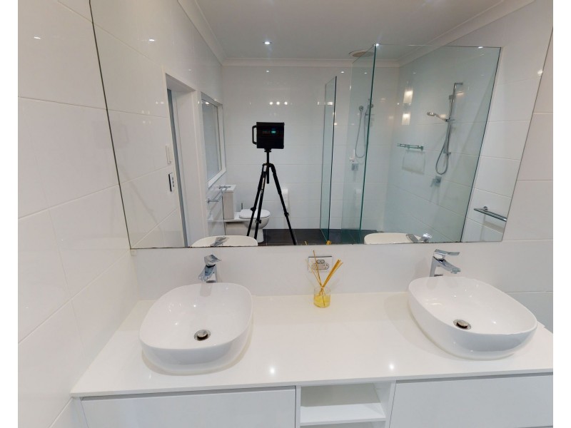 11 Shannon Drive, Woree QLD 4868