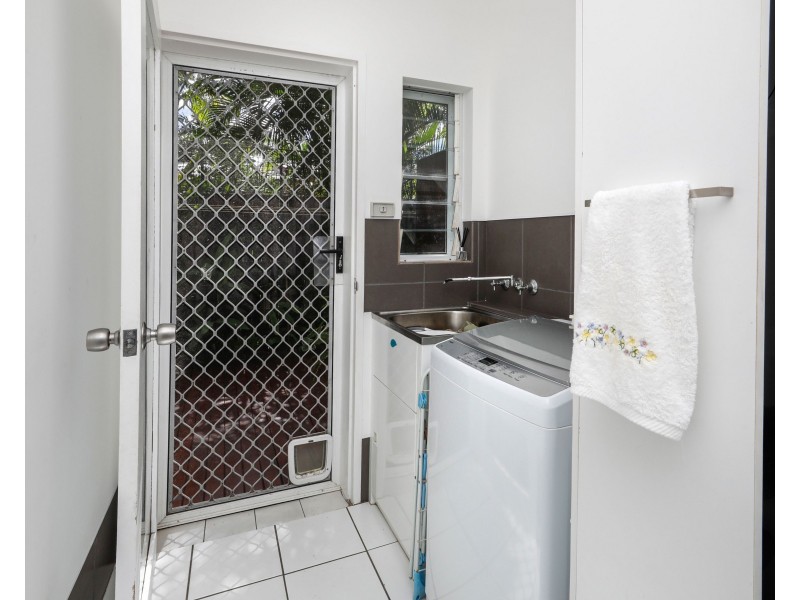 2 Linden Street, Clifton Beach QLD 4879