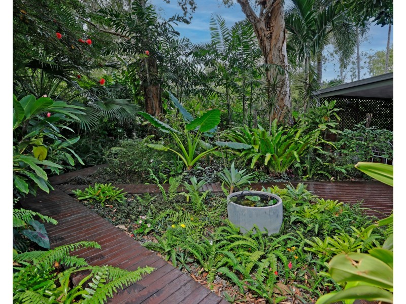 2 Linden Street, Clifton Beach QLD 4879
