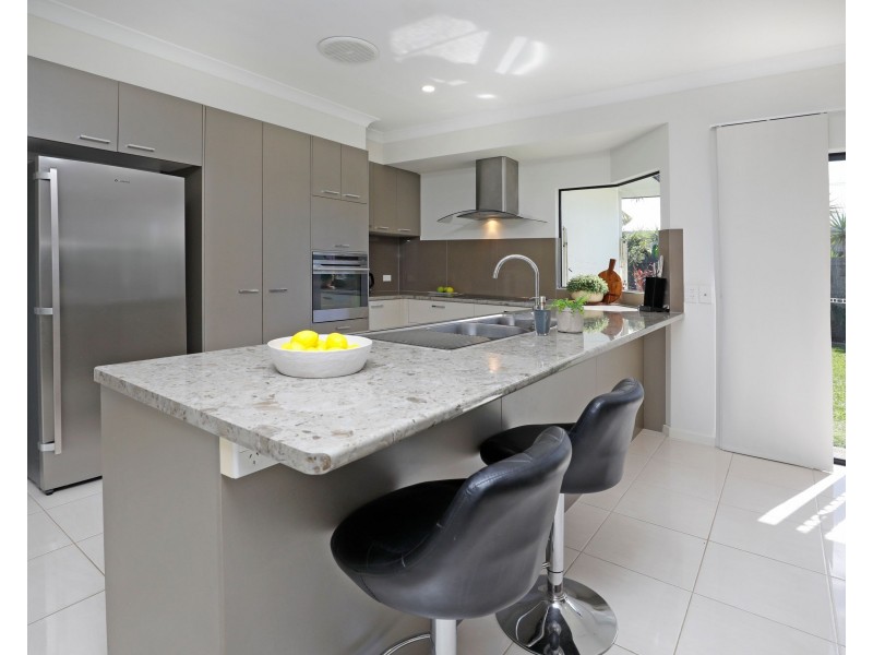 25 Torbay Street, Kewarra Beach QLD 4879