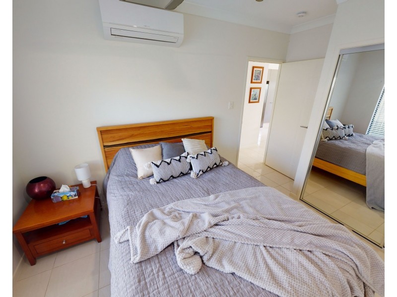 25 Torbay Street, Kewarra Beach QLD 4879