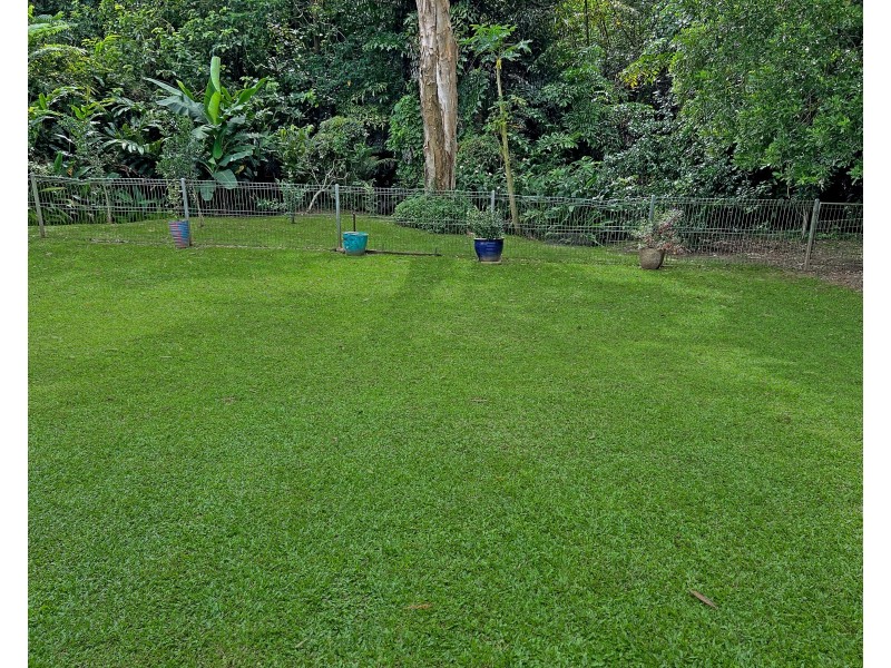 34 Callum Street, Mooroobool QLD 4870