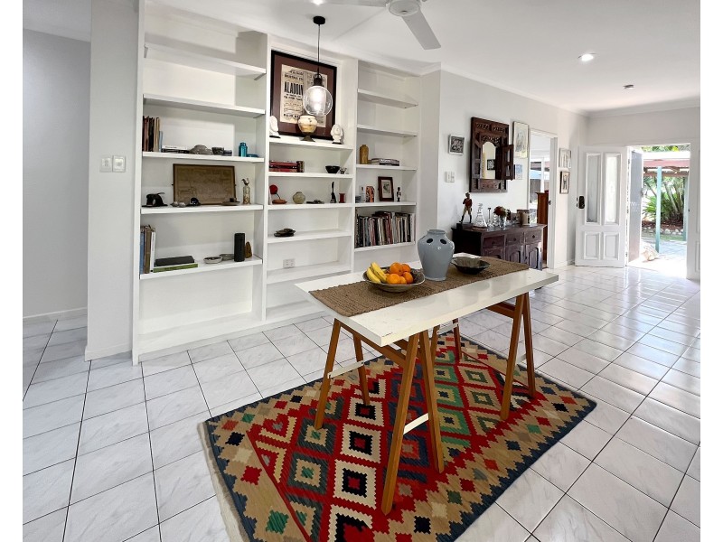 3 Michaelmas Close, Clifton Beach QLD 4879