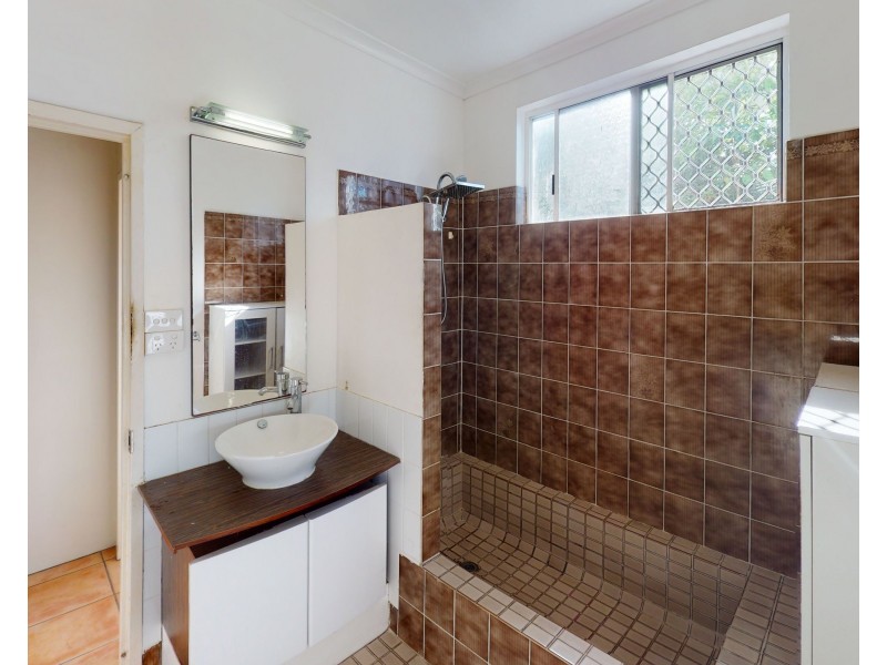 5A Hobson Drive, Brinsmead QLD 4870