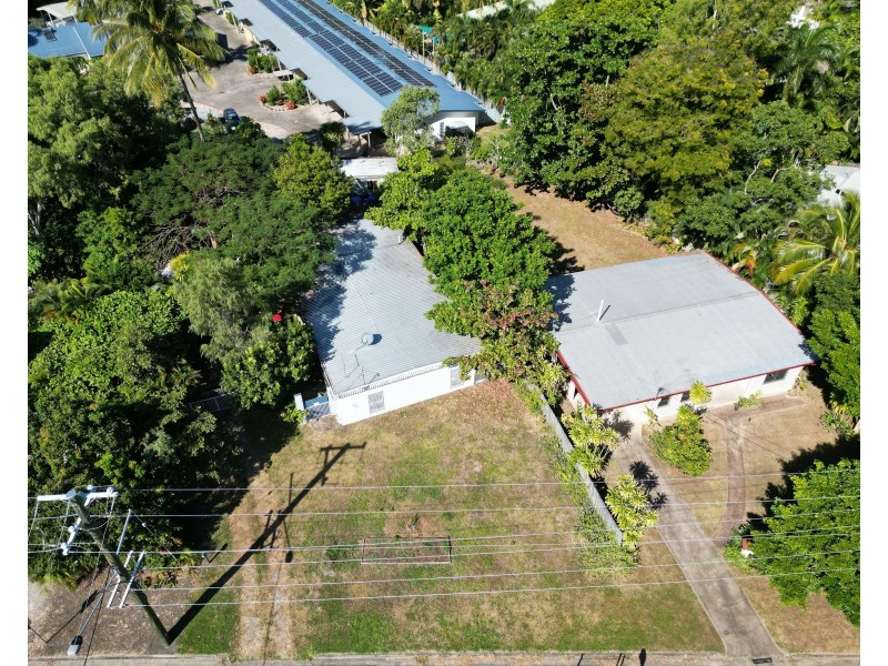 5 Endeavour Road, Clifton Beach QLD 4879