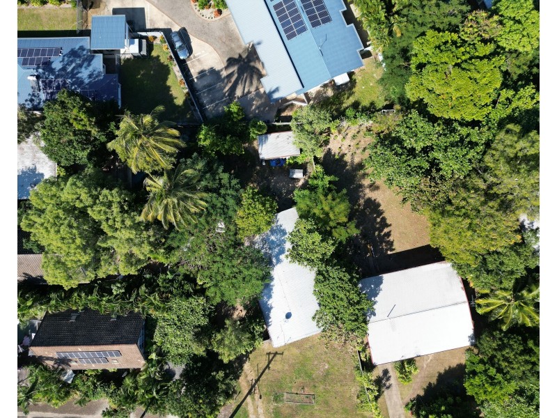 5 Endeavour Road, Clifton Beach QLD 4879