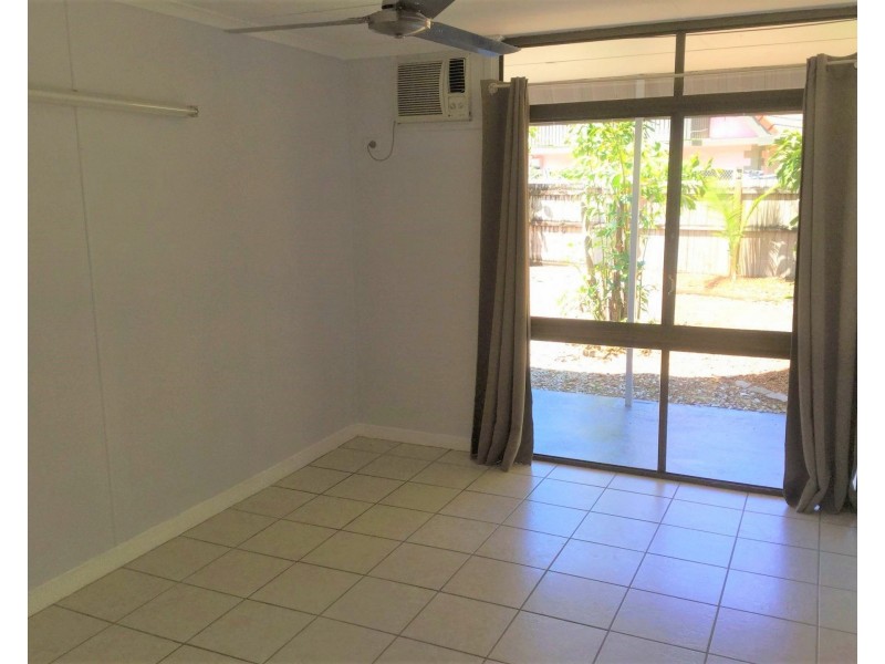 5 Endeavour Road, Clifton Beach QLD 4879