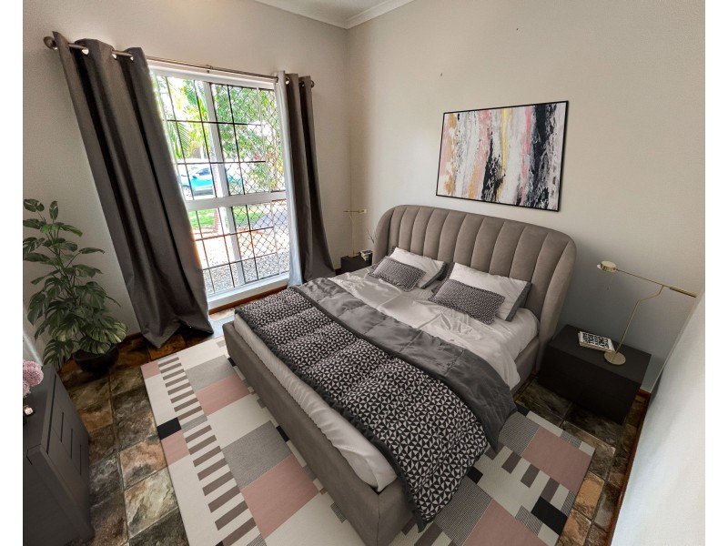 8 Newport Close, Kewarra Beach QLD 4879