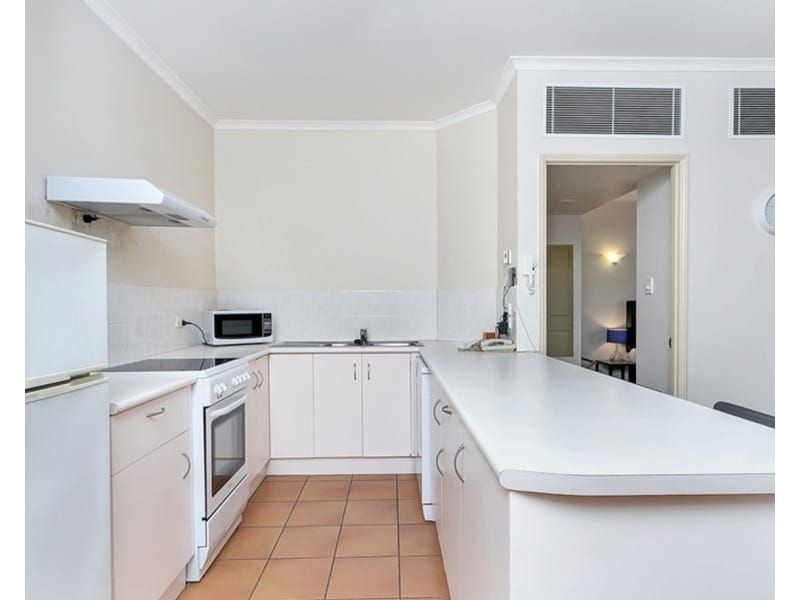 110/294-298 Sheridan Street, Cairns North QLD 4870