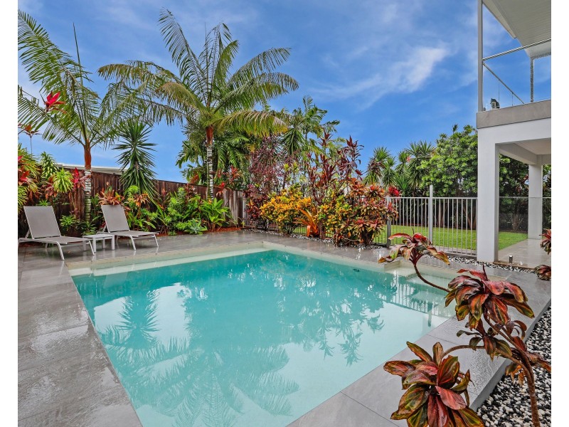 26 Catamaran Circuit, Trinity Beach QLD 4879