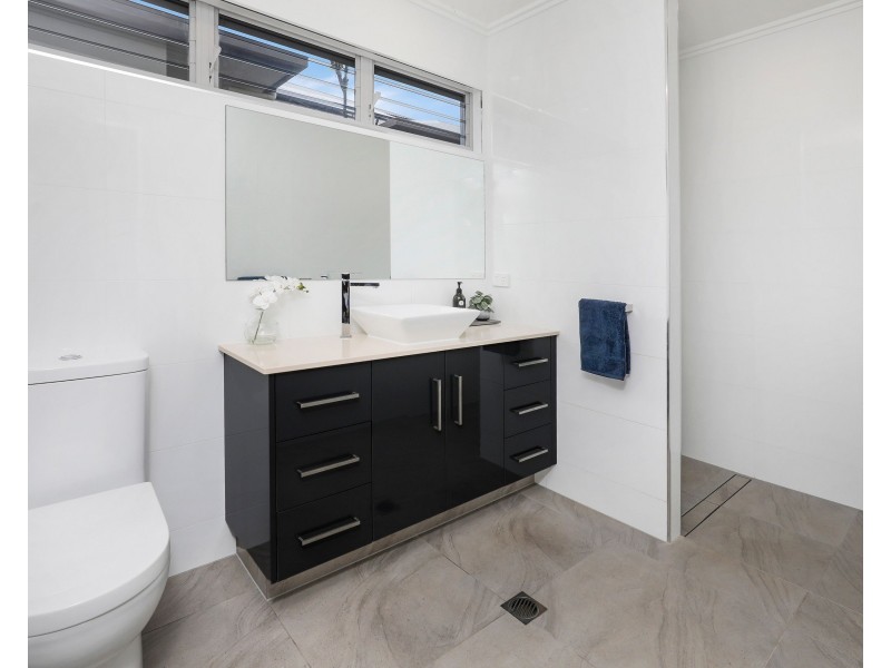 26 Catamaran Circuit, Trinity Beach QLD 4879