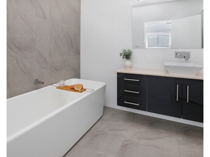 26 Catamaran Circuit, Trinity Beach QLD 4879