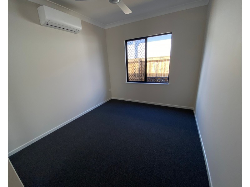 35 Lakeside Drive, Smithfield QLD 4878